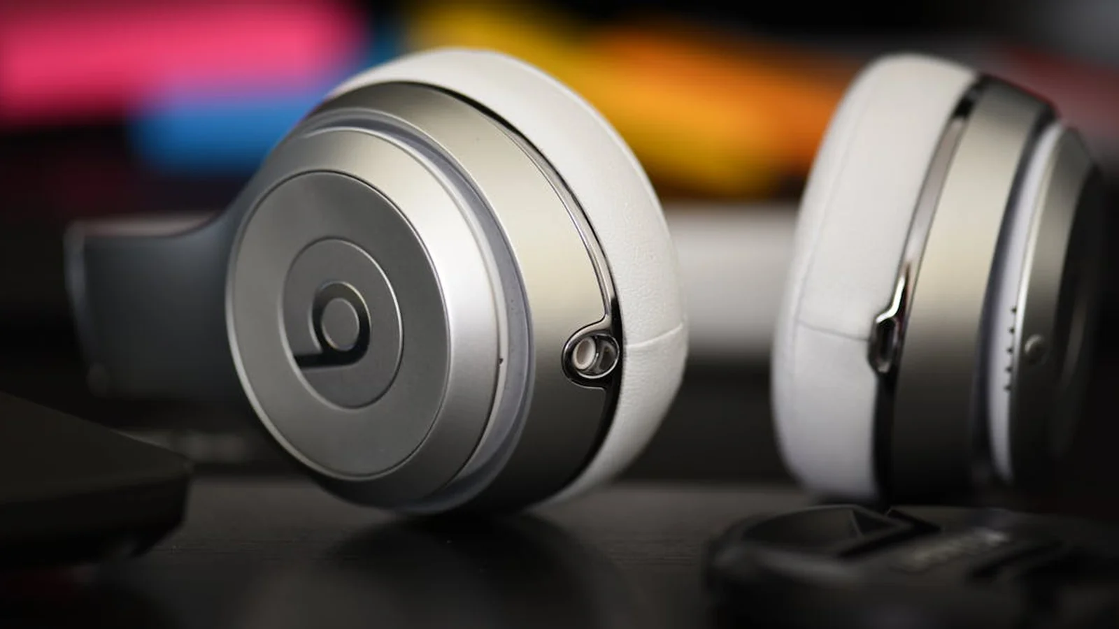 The Brain Song category article photo for Gamma Binaural Beats for Deep Work: A Cautious Buyer’s Guide to Headphone Listening